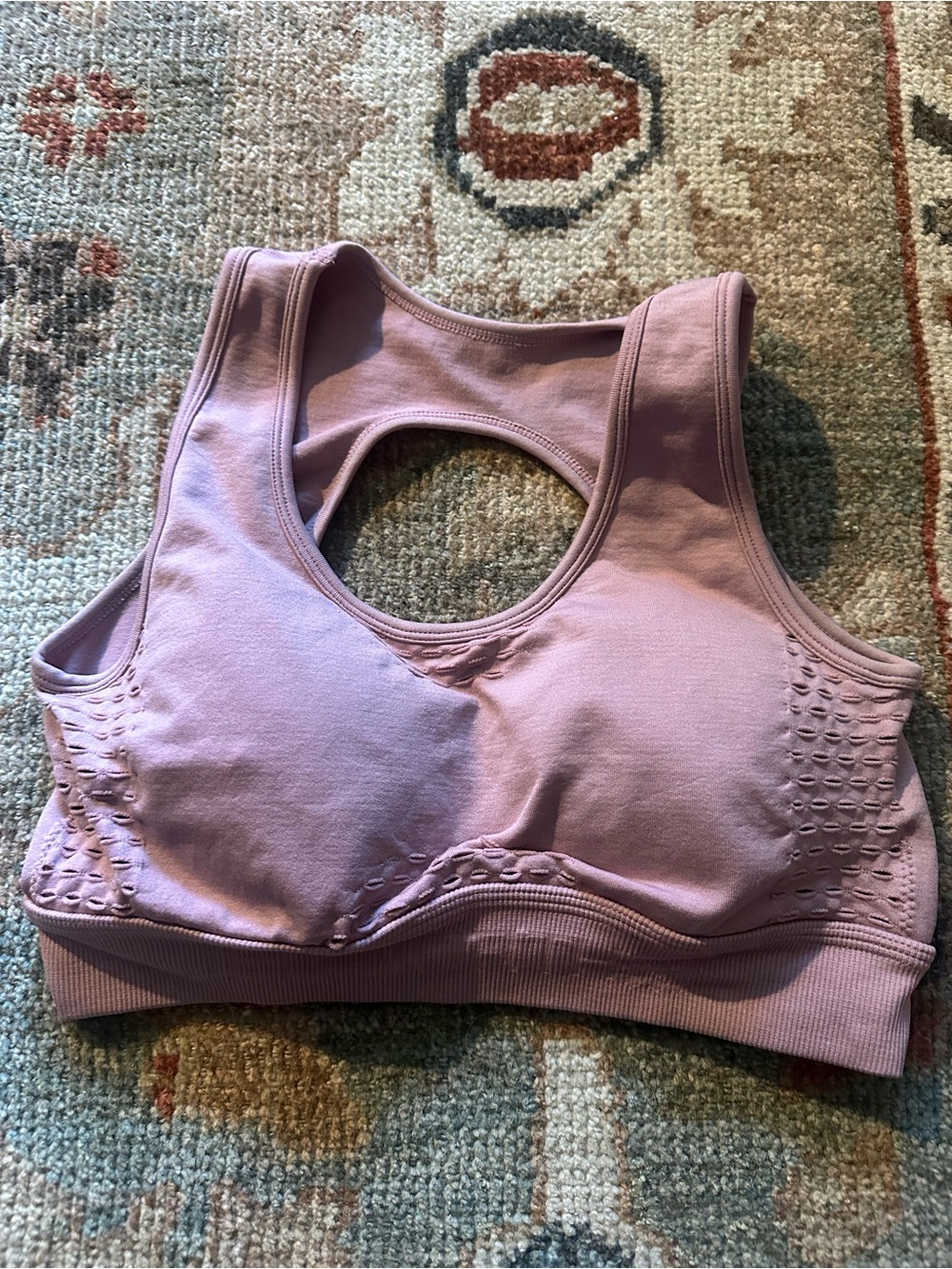 Women's Seamless Mauve Sports Bra - Comfortable Support. S/XS